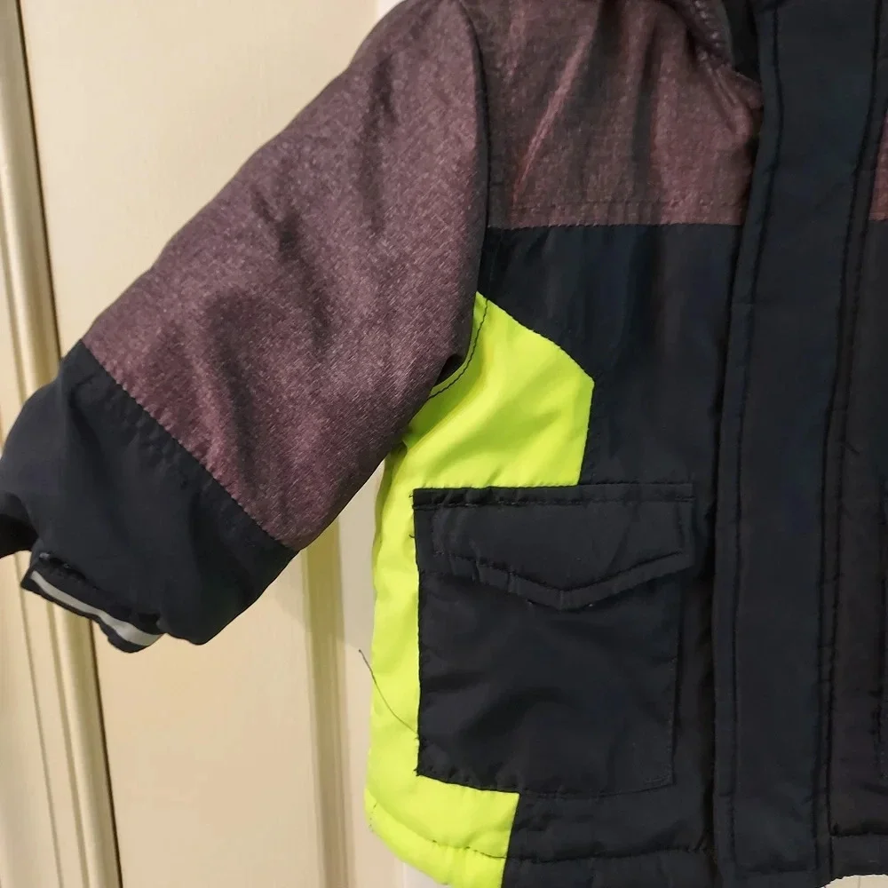 OshKosh B'Gosh Baby Boy Navy Fall Ski Jacket in Size 18M